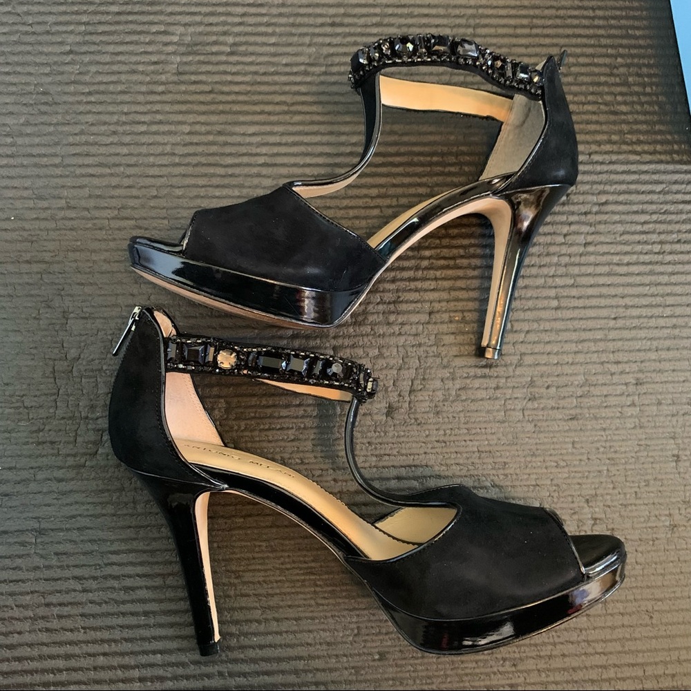 Antonio Melani Carrigan Heels size 9.5 - Picture 4 of 9